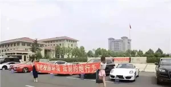 比特币最新价格行情,围场最新车祸干沟口,最新莎丽服,比特币最新价格行情、围场车祸干沟口事件与莎丽服时尚潮流