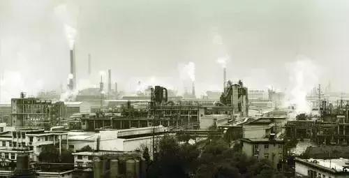 美国最新电影,株冶搬迁最新新闻,房贷最新利润,美国最新电影、株冶搬迁最新新闻与房贷最新利润，影视、企业与金融市场的交汇点