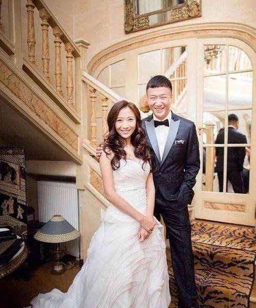 暗呦交小U女国产精品视频:11-20-23-26-32-47L：24,暗呦交小U女国产精品视频的魅力探索，深度解析与体验分享