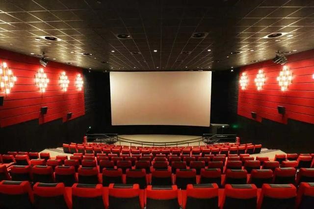 国产大片黄在线观看私人影院:03-07-30-32-36-38A：27,国产大片在线观看私人影院的独特体验，从私人视角探索电影的艺术性