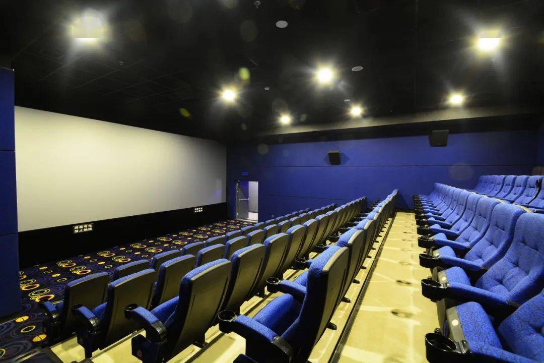 国产大片黄在线观看私人影院:03-07-30-32-36-38A:27,国产大片在线观看私人影院的独特体验,从私人视角探索电影的艺术性