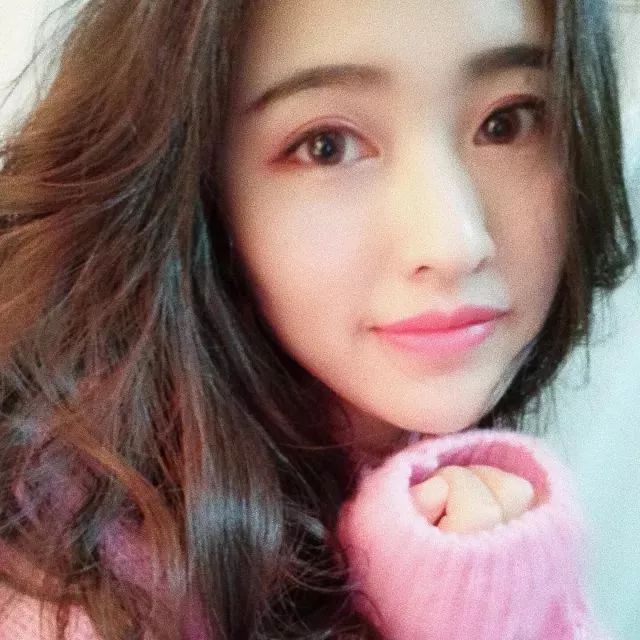 亚洲人成自拍网站在线观看:03-06-12-20-21-44S：16,探索自拍文化的新纪元，亚洲人的在线观看体验与自我表达之旅（03-06-12-20-21-44S）