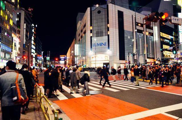 无码人妻久久一区二区三区不卡:05-16-26-32-45-47T:06,探索无码人妻频道,一区、二区和三区的流畅体验之旅