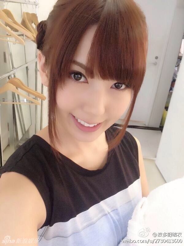 久久久久亚洲AV综合波多野结衣:05-11-21-41-42-45A：01,久久久久亚洲AV综合之美，波多野结衣的独特魅力与经典作品探索