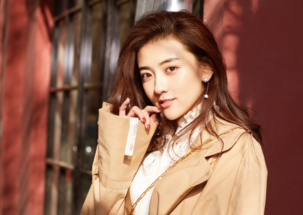 伊人久久大香线蕉亚洲五月天:21-31-34-38-41-43U：27,伊人久久，大香线蕉与亚洲五月天的奇妙缘分