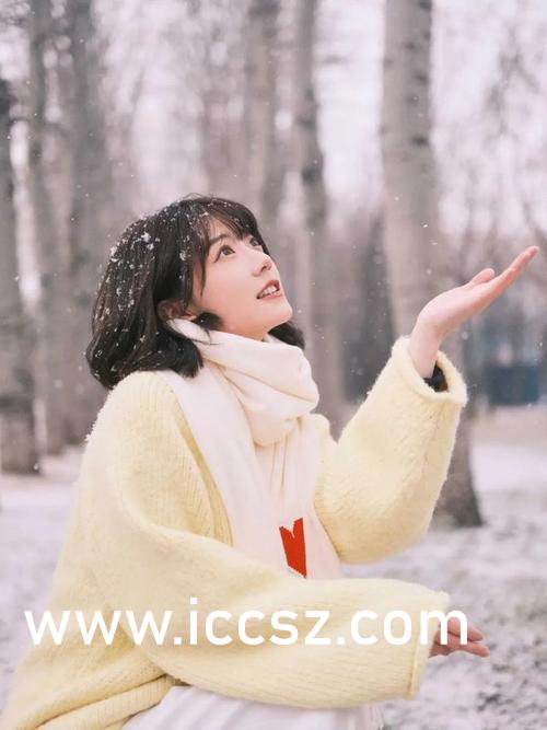 制服丝袜电影:03-12-18-32-33-46D:15,制服丝袜电影,探索电影中的时尚与激情时刻(关键词,制服丝袜电影,03-12-18-32-33-46D,15)