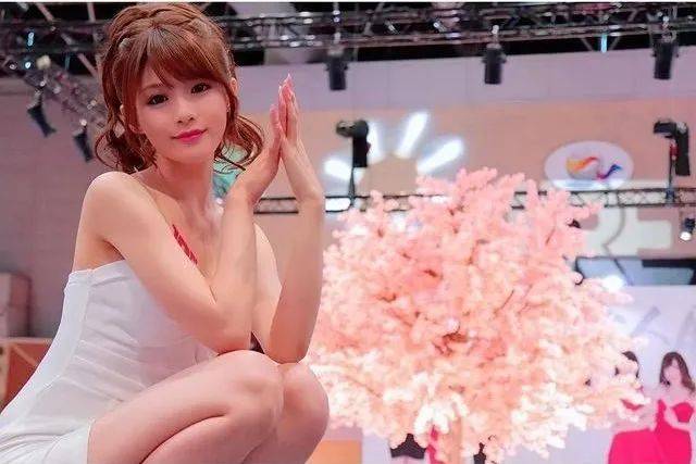 成人AV专区精品无码国产:01-02-06-09-18-24R:45,成人AV专区精品无码国产,探索与赏析(2023年精选)