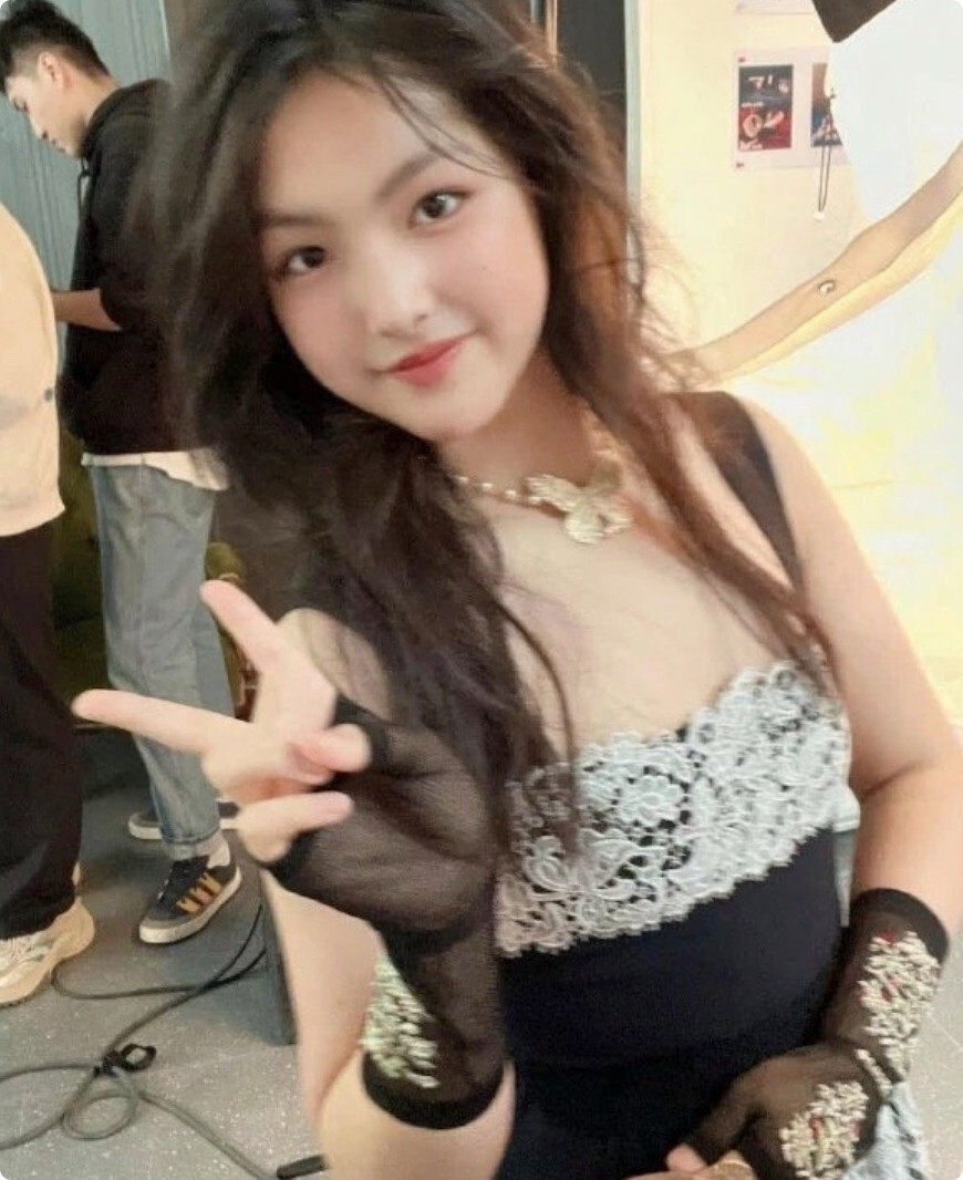 少妇人妻精品一区二区三区:14-15-18-31-35-48F：23,少妇人妻精品一区二区三区，探索成熟魅力的不同层面