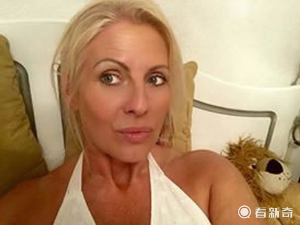 性XXXX欧美老妇胖老太性多毛:02-07-26-29-40-45Y：24,欧美老妇的性感魅力，多毛胖老太的诱惑