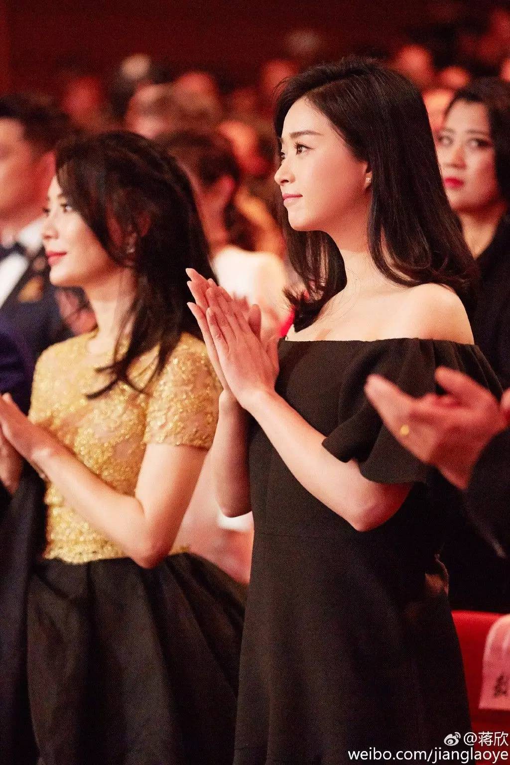 国产精品VA在线播放我和闺蜜:15-18-30-34-36-40J：10,国产精品VA在线播放，我与闺蜜的私密时光探索