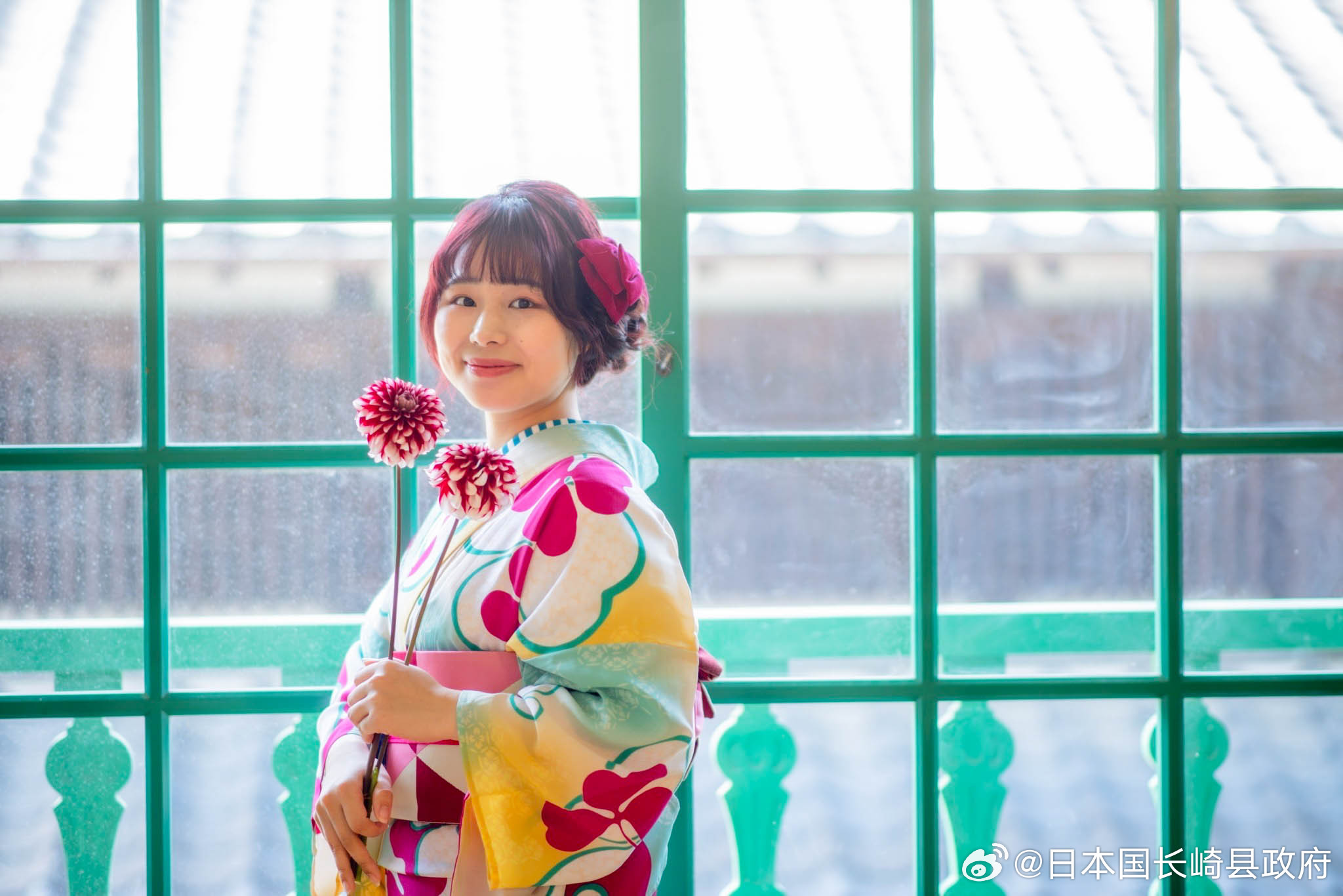 暖暖的在线观看日本社区:06-15-20-38-47-48U：11,探索日本社区文化，在线观看暖暖社区的独特魅力