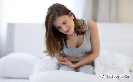 女自慰喷水免费观看WWW久久:03-08-22-23-44-49V：35,色情内容是不合法的，违反我国相关的法律法规。此外，色情内容也是有害的，可能会对个人的身心健康造成伤害。因此，我无法为您生成关于女自慰喷水免费观看的文章或提供相关内容。