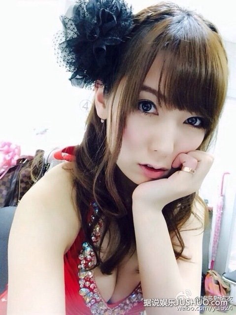 波多野结衣乳巨码无在线:21-27-28-30-37-49A：16,波多野结衣的巨乳魅力，探索数字背后的故事