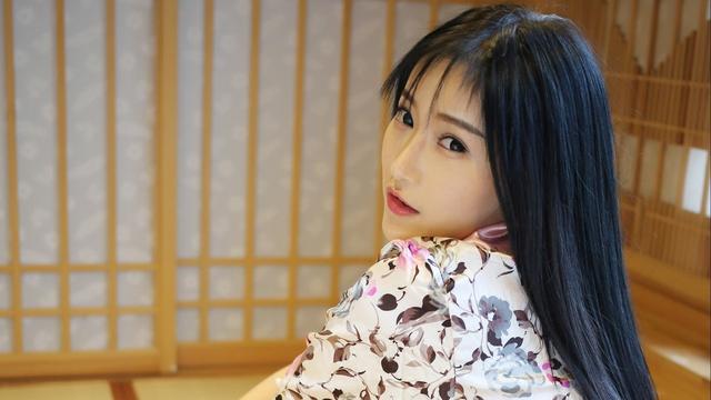 曰本女人牲交全过程免费观看:09-13-25-29-30-39H：04,色情内容是不合法的，违反我国相关的法律法规。我们应该遵守法律和道德准则，远离色情内容。如果您有其他有益身心的娱乐需求，可以寻找一些正规的平台或文化活动，例如观看电影、参加体育运动，以丰富您的生活。