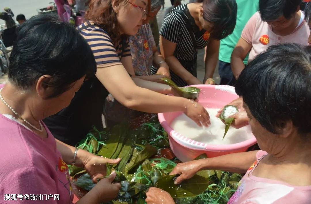 人人妻人人爽人人做夜欢视频九色:06-16-18-23-32-37T:20,网络时代的情感探索,人人参与的情感交流与视频分享现象