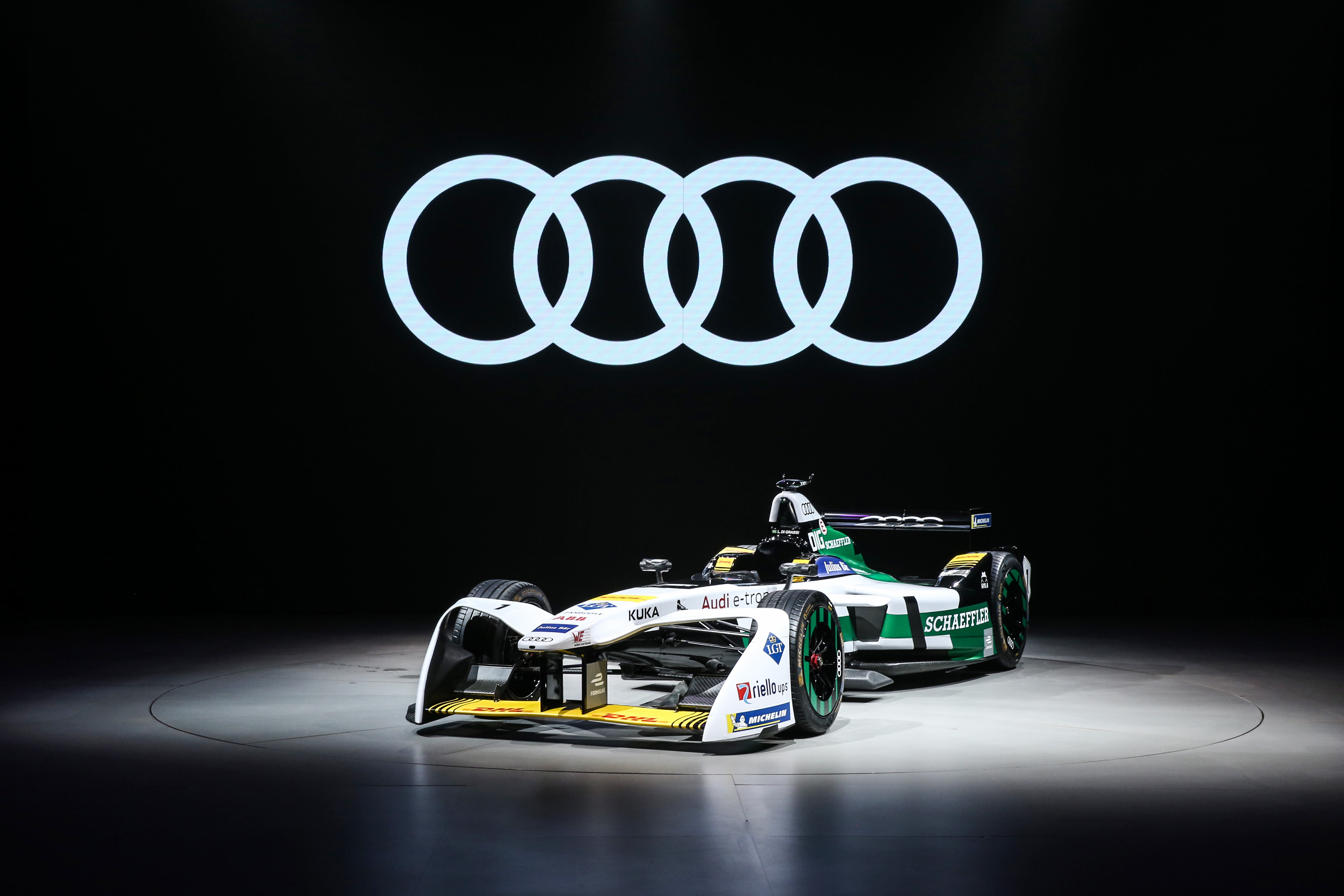 生龙活虎 第7页