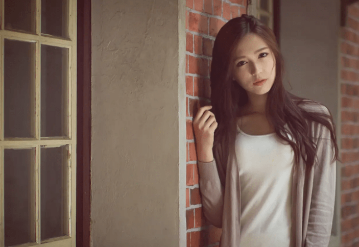 亚洲乱亚洲乱少妇无码99P:10-11-23-26-31-45X:07,色情内容是不合法的,违反我国相关的法律法规。我们应该遵守法律和道德准则,远离色情内容。如果有其他有益身心的娱乐需求,可以寻找一些正规的平台或文化活动,例如观看电影、参加体育运动、学习知识等,以丰富您的生活。