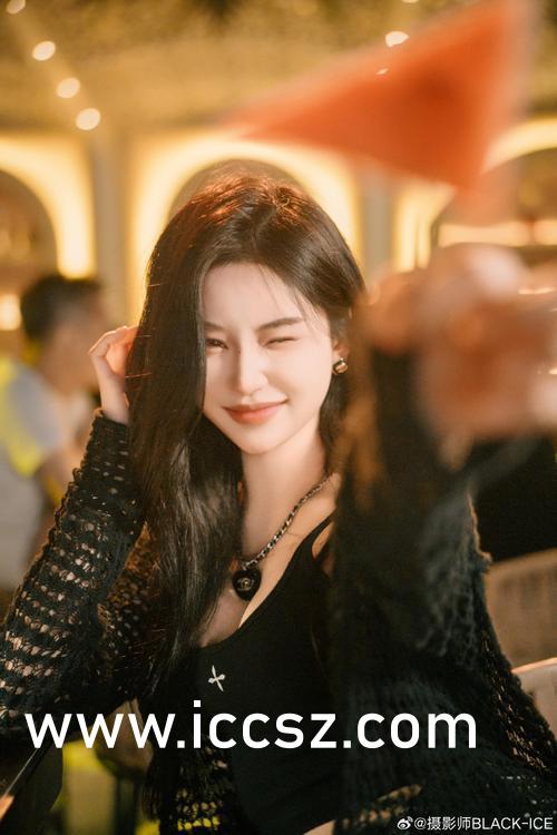 国产成人丝袜精品视频:05-11-16-28-37-38H：35,国产成人丝袜精品视频的魅力，一场细致入微的视觉盛宴