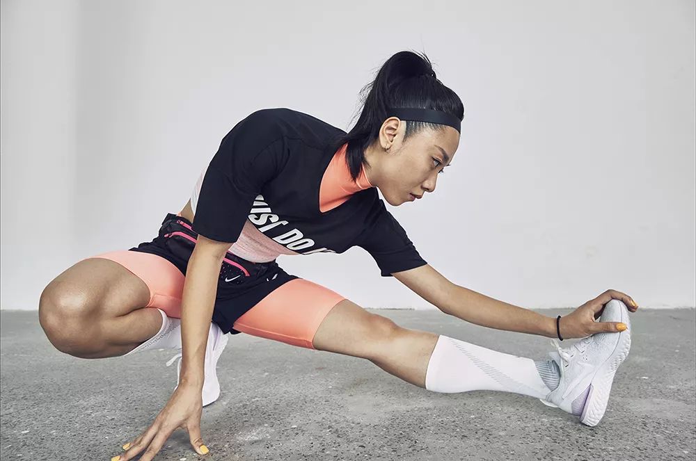 亚洲精品无码成人:01-08-18-21-24-37B：27,探索亚洲精品，无码成人娱乐的独特魅力（01-08-18-21-24-37B）