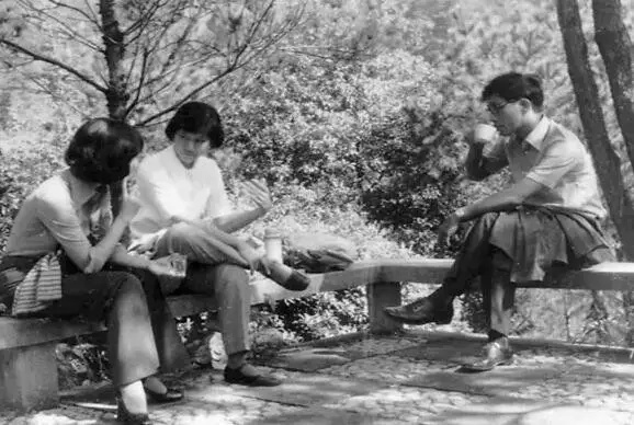 亚洲国产精品国自产拍AV:02-24-37-40-45-49T：41,亚洲国产精品的崛起，探索国自产影视产业的新篇章