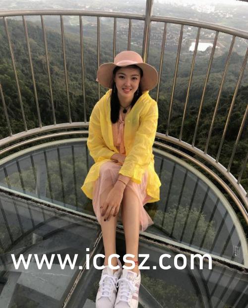 亚洲精品国产AV成拍色拍:02-13-17-39-41-49T：02,探索亚洲精品国产AV的拍摄艺术，时空交织的视听盛宴