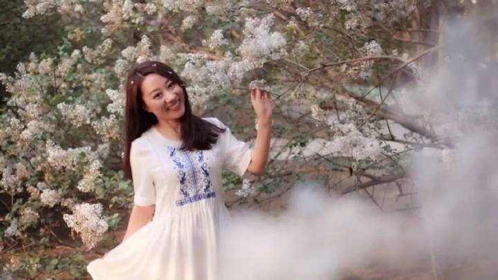 丁香六月久久婷婷开心:01-13-27-33-39-49D：35,丁香六月，久久婷婷的开心之旅