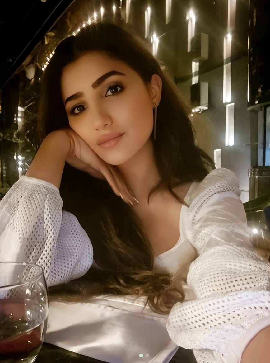 亚洲麻豆AV成本人无码网站:09-32-36-40-42-47L:30,探索亚洲麻豆与AV产业的成本结构,一个深入解析的视角