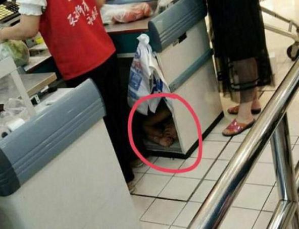 人妻插B视频一区二区三区:20-21-26-35-40-41W:30,探索成人视频领域,一区二区三区之分与人妻插B视频的多元体验