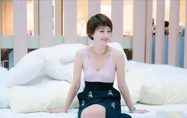 久久久噜噜噜久久熟女色:04-12-29-33-39-45K:08,久久久噜噜噜,探索熟女色世界中的深层魅力与情感历程(04-12-29-33-39-45K)与独特体验(08)