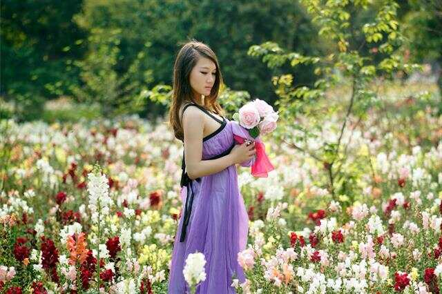 久久婷婷丁香七月色综合:02-03-25-27-46-47X:43,久久婷婷丁香七月色综合,岁月中的诗意与情感的交织