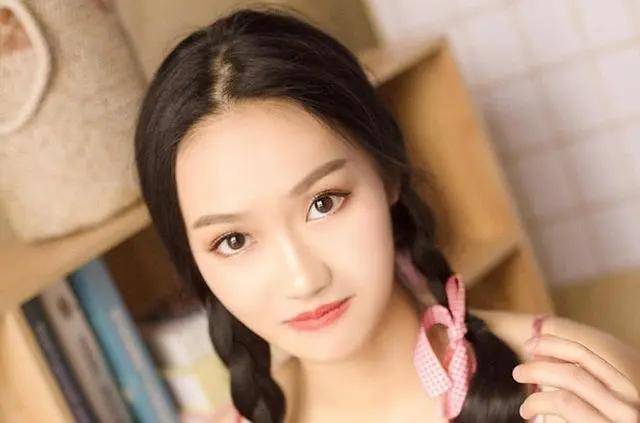 色婷婷狠狠久久综合五月:05-09-10-12-22-45E：42,色婷婷狠狠久久综合五月，探索美的多重维度与深度体验