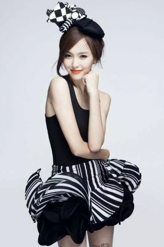 亚洲色婷婷一区二区三区:01-12-23-32-40-41S：04,亚洲色婷婷一区二区三区，深度探索与独特魅力（01-12-23-32-40-41S）