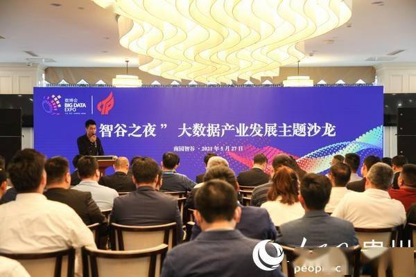 夜夜添无码一区二区三区:03-11-15-31-43-45R：10,夜夜添彩，探索无码一、二、三区的奥秘与体验（03-11-15-31-43-45R）