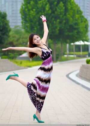 开心婷婷五月激情综合社区:10-13-24-25-29-45B:42,开心婷婷五月激情综合社区,活力四溢的数字世界