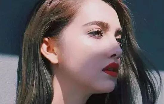 欧美午夜精品一区二区蜜桃:09-15-20-24-25-49T：10,欧美午夜精品一区二区蜜桃的独特魅力与探索，一场时空交错的文化之旅（09-15-20-24-25-49T，10）