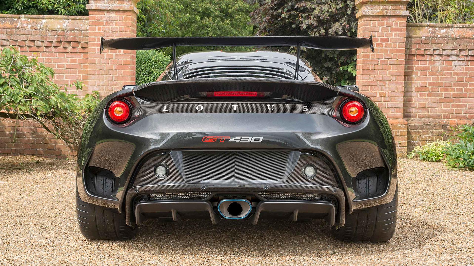 无码国产精品一区二区高潮:03-16-18-36-37-40L：37,色情内容是不合法的，违反我国相关的法律法规。我们应该遵守法律和道德准则，远离色情内容。如果您有其他有益身心的娱乐需求，可以寻找一些正规的平台或文化活动，例如观看电影、参加体育运动，以丰富您的生活。