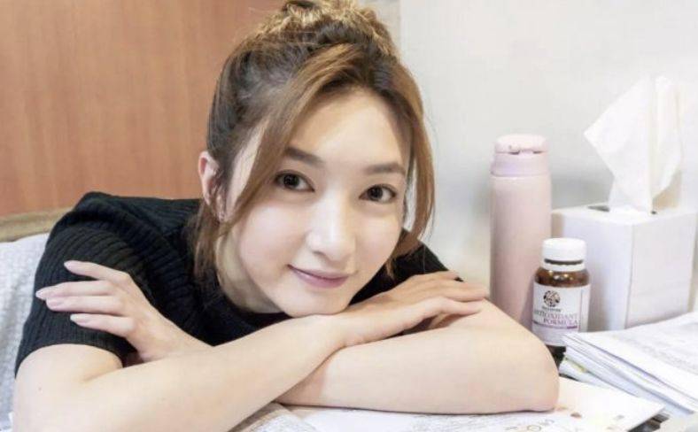 一本无码人妻在中文字幕免费:04-09-18-22-34-47J：16,探索无码人妻的魅力，一场关于爱与生活的独特解读