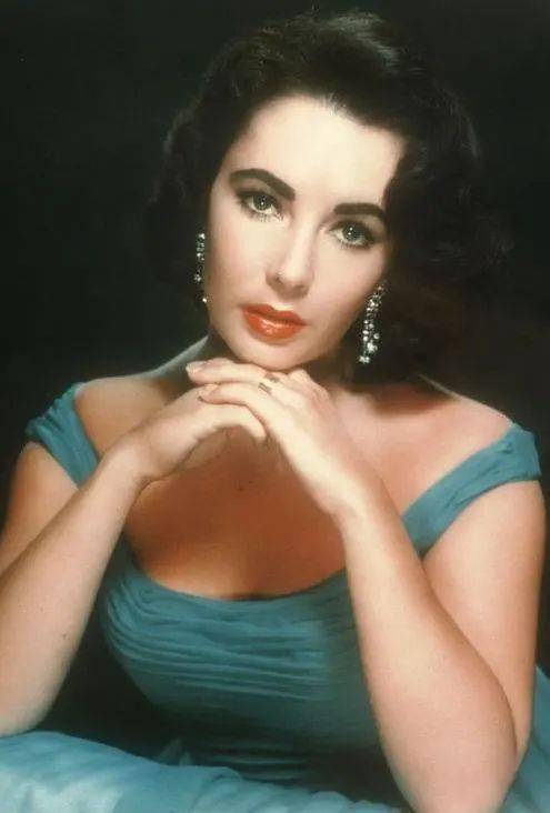 少妇自慰流白口浆21P:09-17-19-22-40-45N:23,少妇私密世界的探索,自慰与流白口浆的奥秘