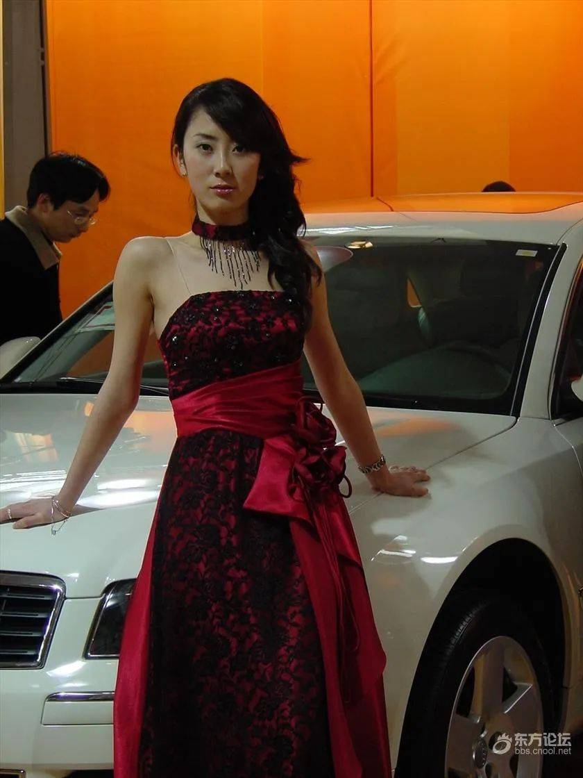 少妇性饥渴无码A区免费:05-17-19-20-21-49U：25,探索成人内容的误区，对少妇性饥渴及网络资源的误解与警示