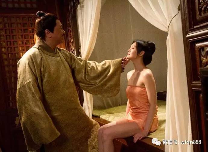 丰满人妻被公侵犯日本:05-12-23-25-30-31V：39,关于日本丰满人妻被公侵犯的探讨与反思