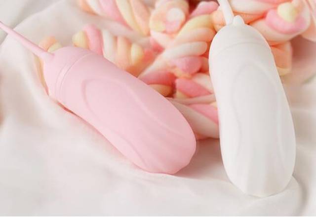 国产女人喷潮视频免费:01-06-33-34-46-48W:14,探索国产女人喷潮视频,免费分享与深度解读