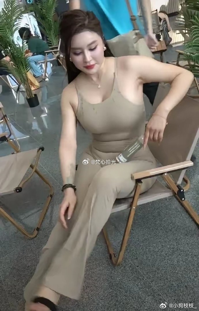 人妻少妇精品视频专区:07-25-32-37-43-45G：39,人妻少妇精品视频专区，探索成熟魅力的独特韵味