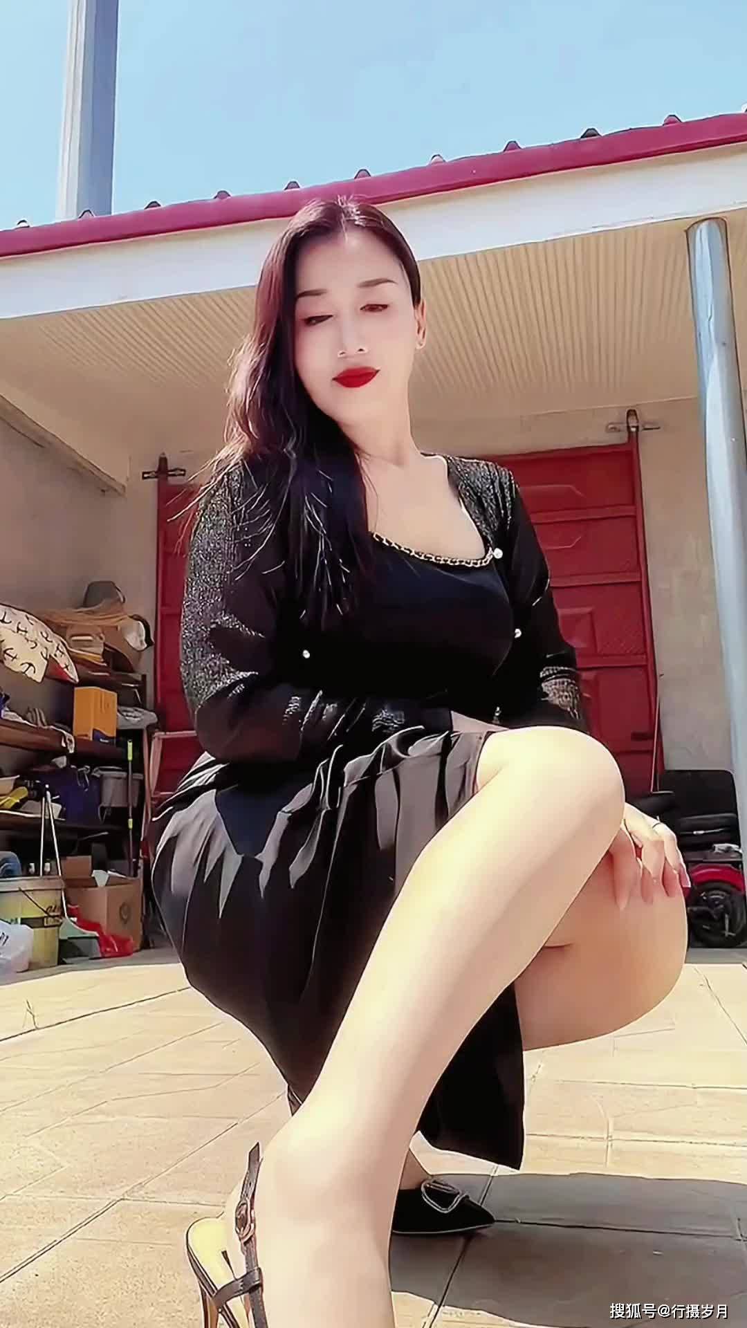 人妻少妇精品视频专区:07-25-32-37-43-45G:39,人妻少妇精品视频专区,探索成熟魅力的独特韵味