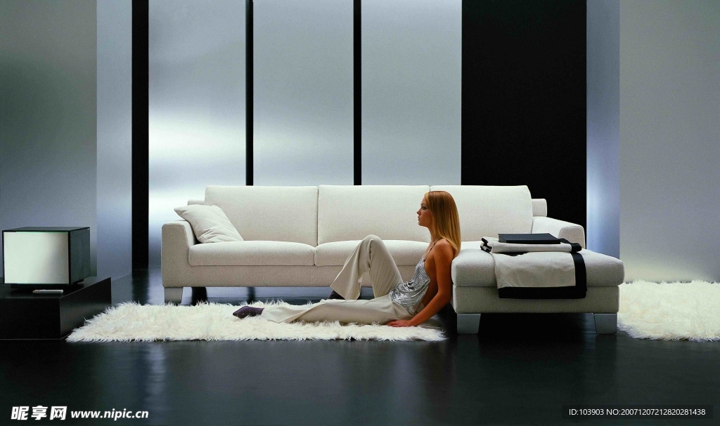 亚洲欧美精品午睡沙发:02-07-26-29-40-45Y:24,亚洲欧美精品午睡沙发,探索舒适与时尚的交汇点(02-07-26-29-40-45Y,24)