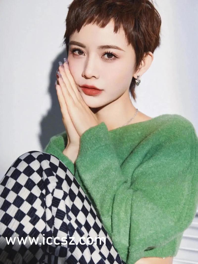 波多野无码中文字幕AV专区:05-09-19-25-43-48M：05,波多野无码中文字幕AV专区，探索与赏析