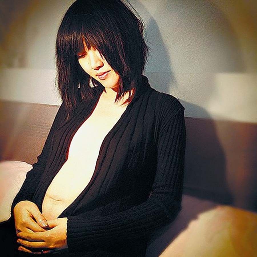 亚洲熟妇无码另类久久久:01-23-24-27-41-44M：07,亚洲熟妇的多元魅力，探索无码另类文化中的深层内涵（01-23-24-27-41-44M，07）