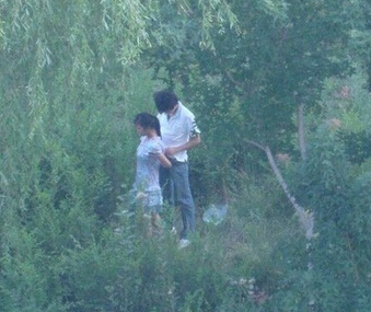 国产寡妇树林野战在线播放:13-30-33-40-46-49L：45,国产寡妇树林野战的真实再现——在线播放系列探索