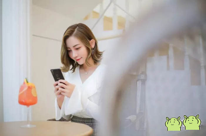 国内精品免费视频自在线拍:01-08-15-16-41-43T：29,探索国内精品免费视频，在线自拍的魅力与趋势分析