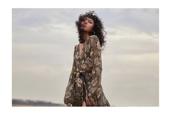 久久国内精品自在自线图片:10-26-27-28-33-45E：39,久久国内精品自在自线图片，探索美与独特性的交汇点