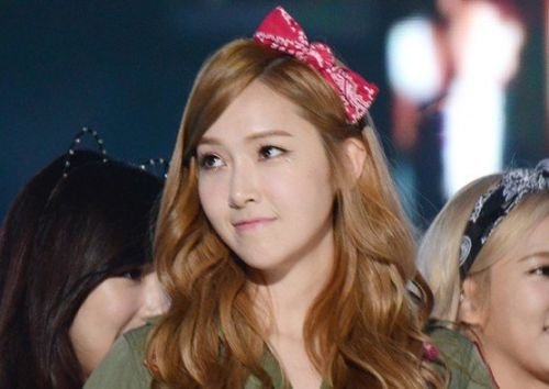 亚洲美免无码中文字幕在线:17-26-28-36-37-48F:48,亚洲美,探索无码中文字幕在线的魅力